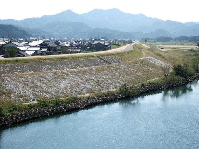 河川堤防2